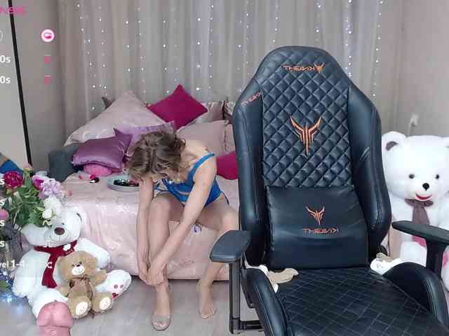 KirstenDesire webcam