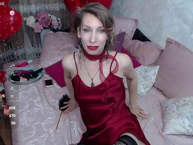 KirstenDesire webcam
