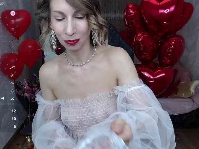 KirstenDesire webcam