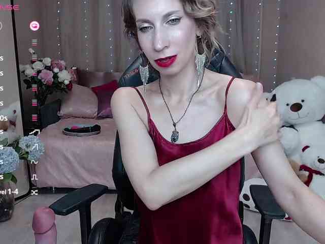 KirstenDesire webcam