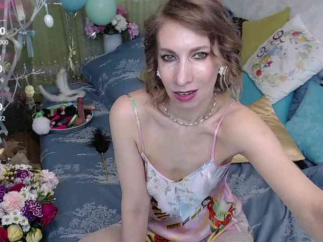 KirstenDesire webcam