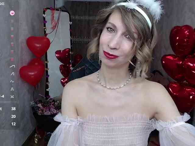 KirstenDesire webcam
