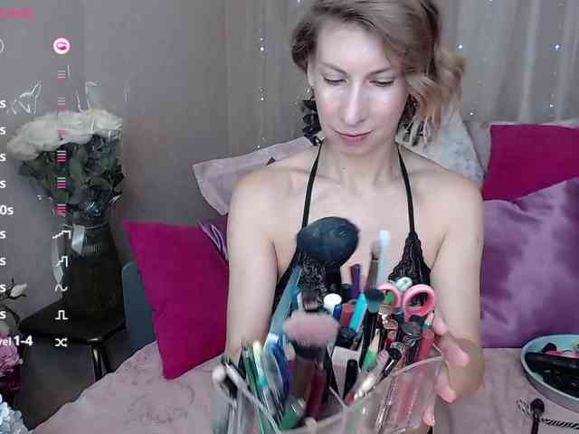KirstenDesire webcam