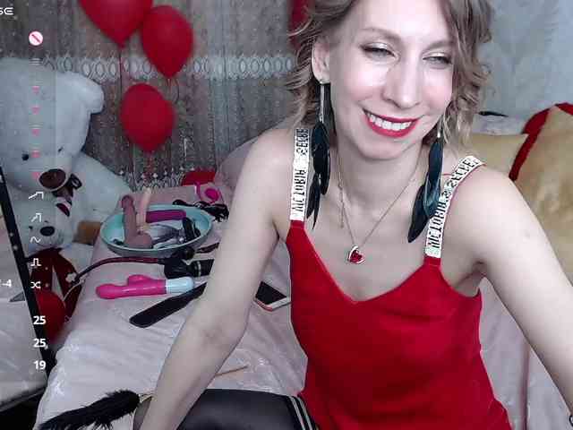 KirstenDesire webcam