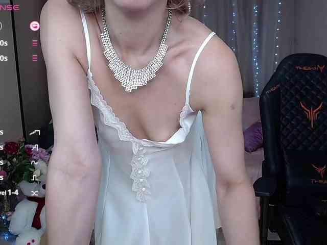 KirstenDesire webcam