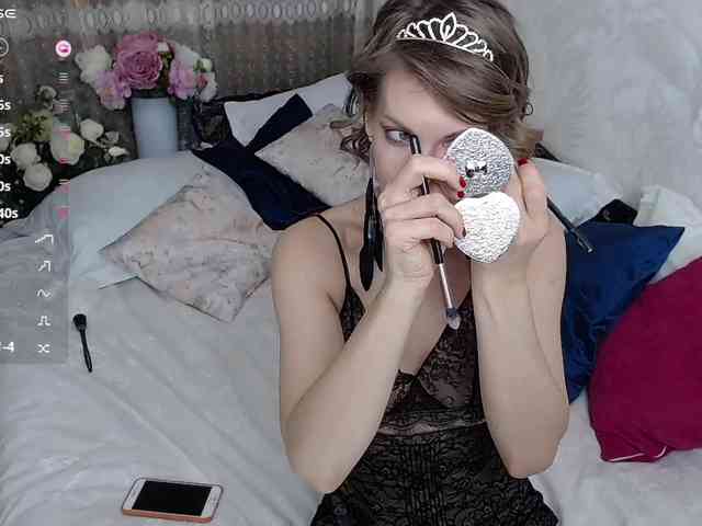 KirstenDesire webcam