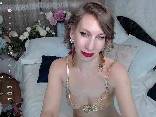 KirstenDesire KirstenDesire