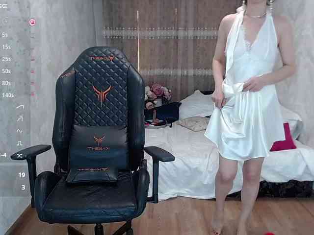 KirstenDesire webcam