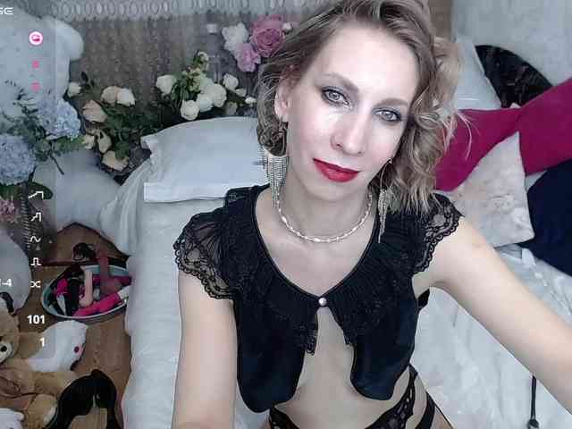 KirstenDesire webcam
