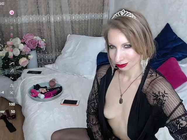 KirstenDesire webcam