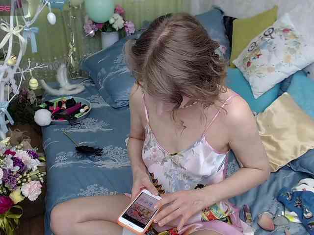 KirstenDesire webcam