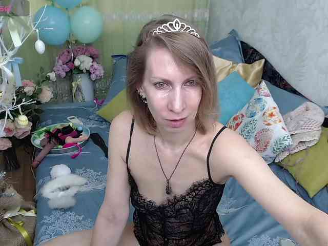 KirstenDesire webcam