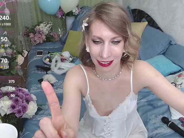 KirstenDesire webcam