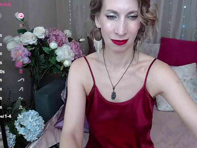 KirstenDesire webcam