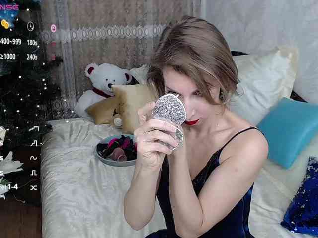 KirstenDesire webcam