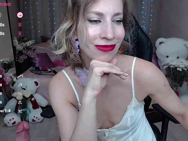 KirstenDesire webcam
