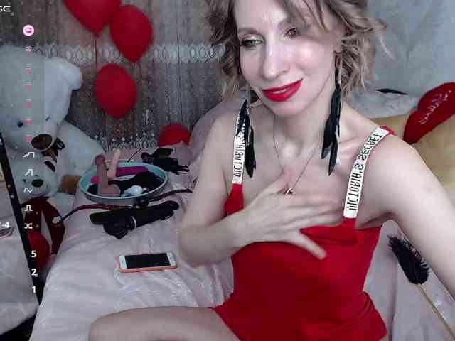KirstenDesire webcam