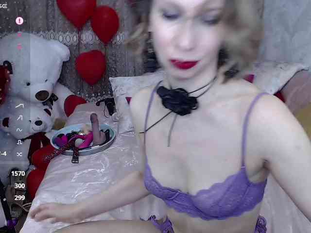 KirstenDesire webcam
