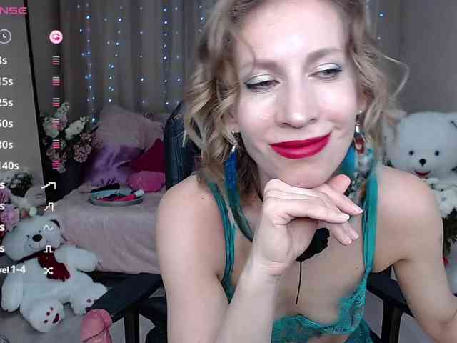 KirstenDesire webcam