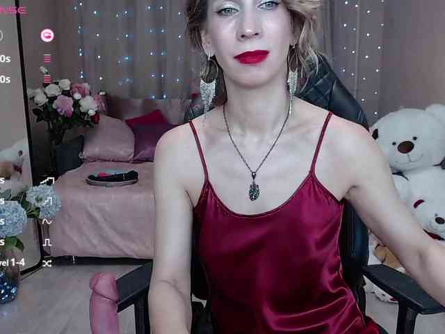 KirstenDesire webcam