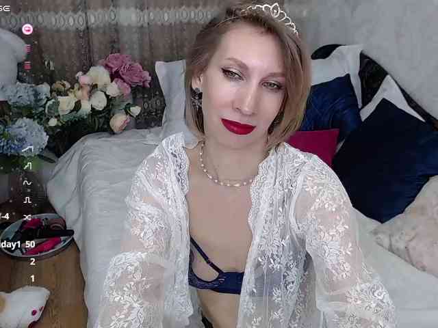 KirstenDesire webcam