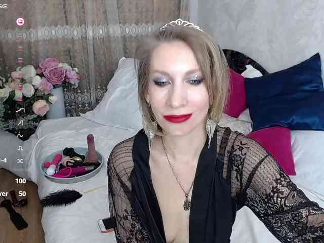 KirstenDesire webcam