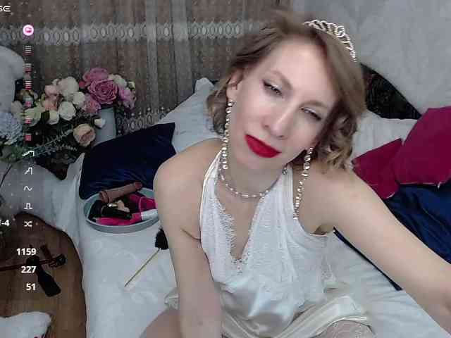KirstenDesire webcam