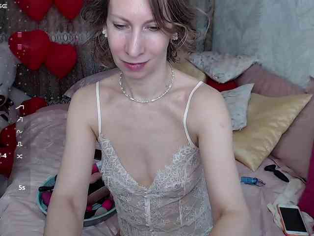 KirstenDesire webcam