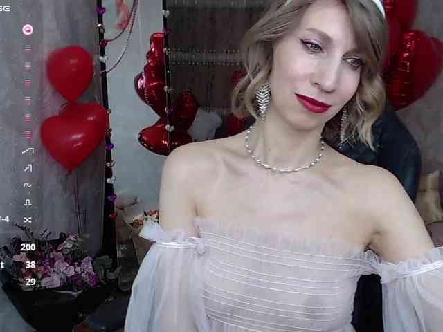 KirstenDesire webcam