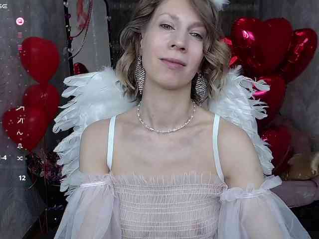 KirstenDesire webcam