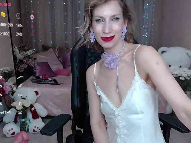 KirstenDesire webcam