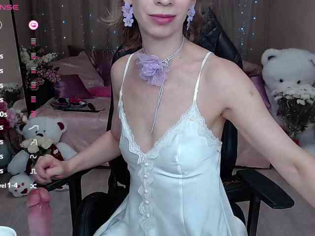 KirstenDesire webcam