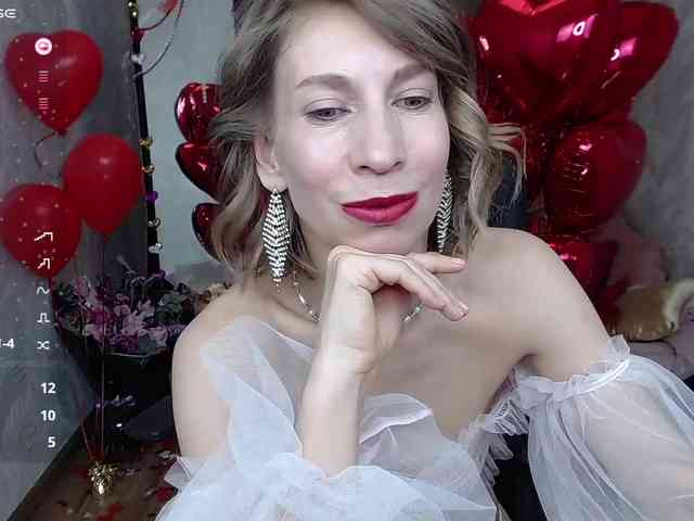 KirstenDesire webcam