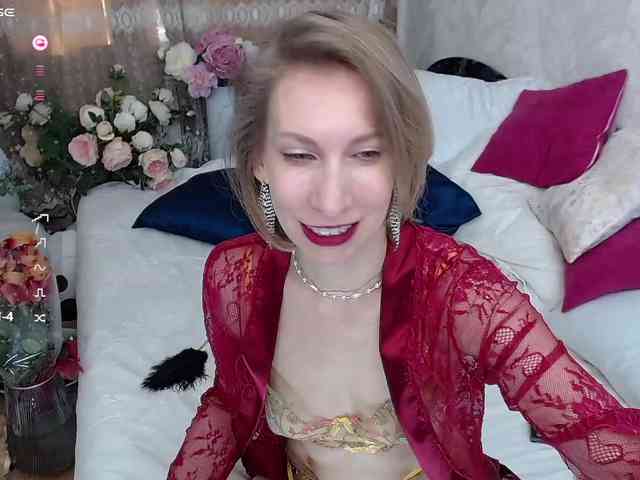 KirstenDesire webcam
