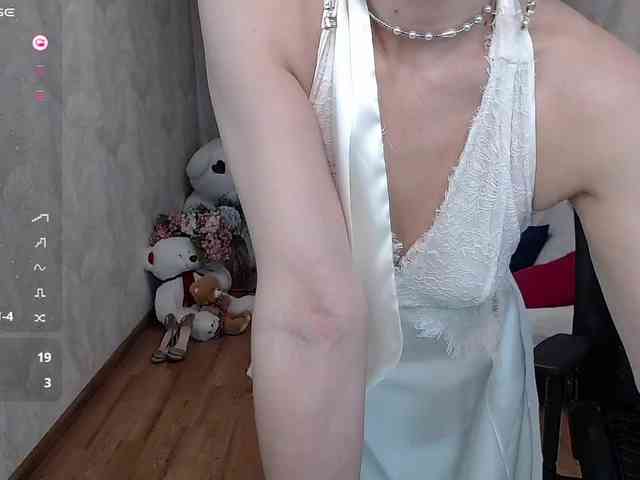 KirstenDesire webcam