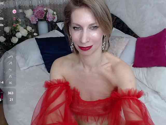 KirstenDesire webcam