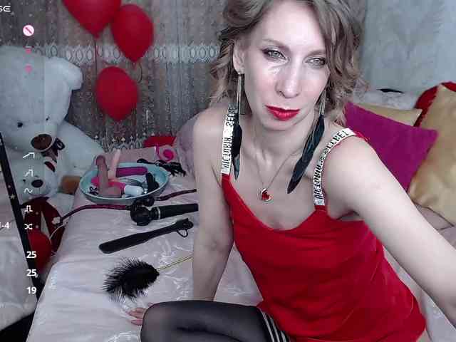 KirstenDesire webcam