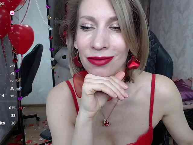 KirstenDesire webcam