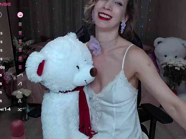KirstenDesire webcam