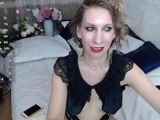 KirstenDesire webcam