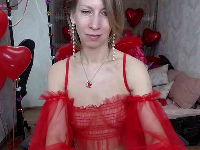 KirstenDesire webcam