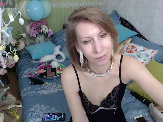 KirstenDesire webcam