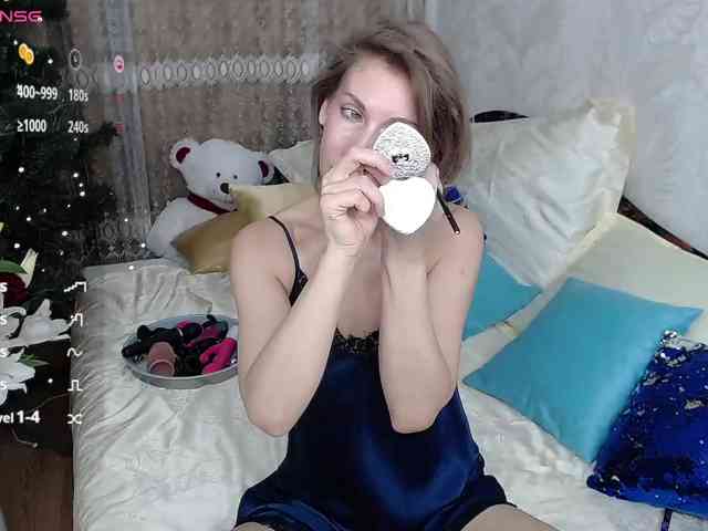 KirstenDesire webcam