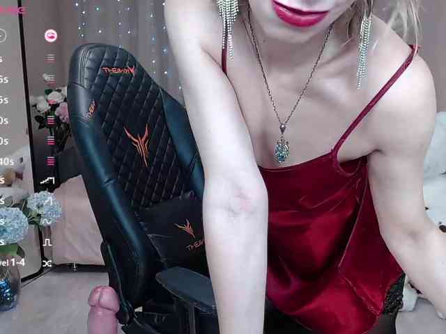 KirstenDesire webcam