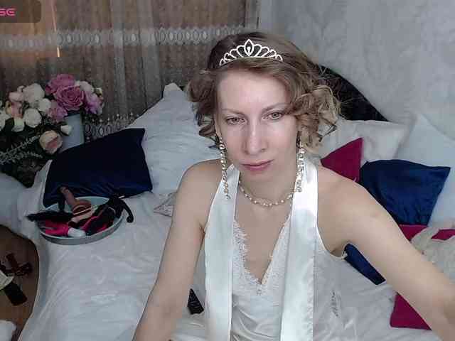 KirstenDesire webcam