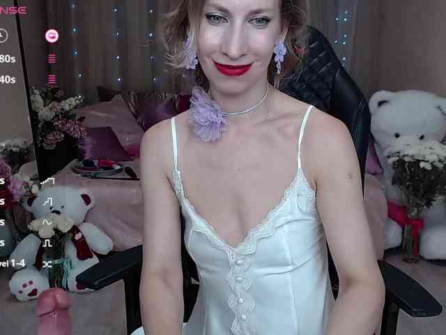 KirstenDesire webcam