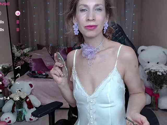KirstenDesire