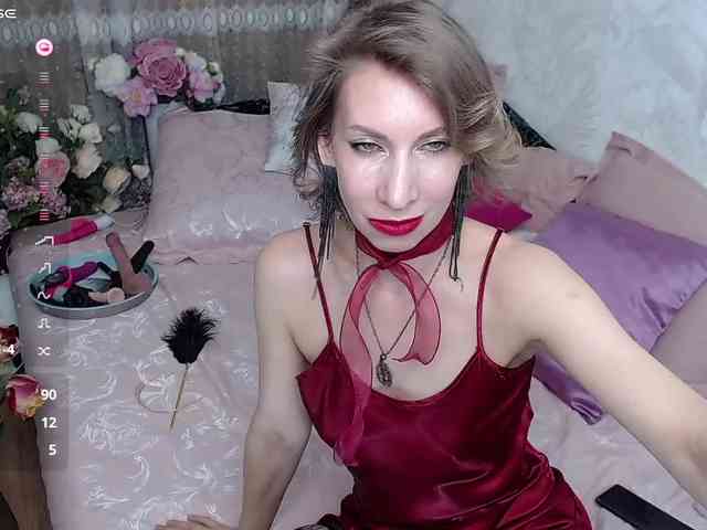 KirstenDesire webcam