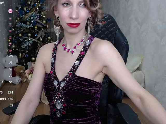 KirstenDesire webcam