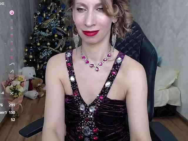 KirstenDesire webcam